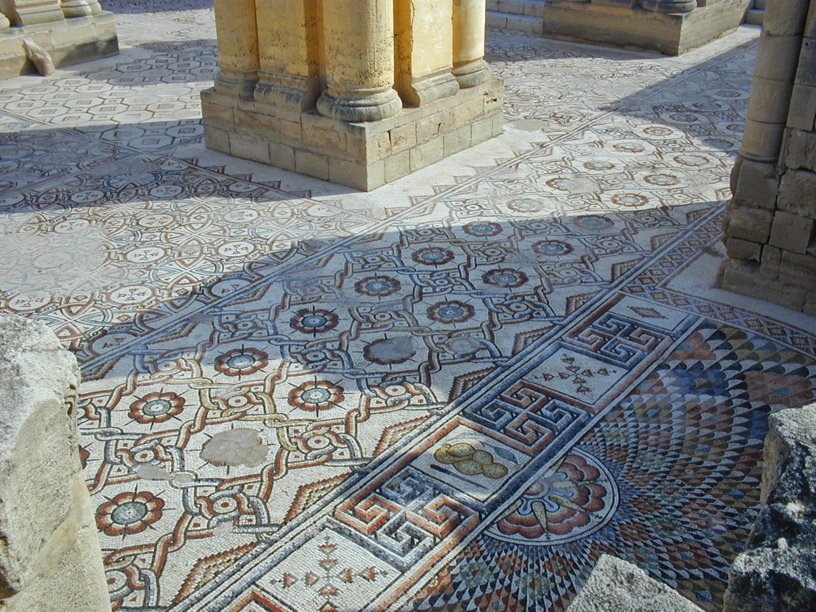 Bathhouse mosaic from Umayyad, 730–40s